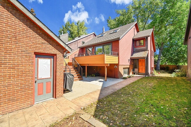 Building Photo - 3644 Hazelwood Ct