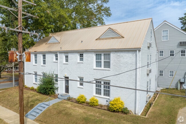 Ofreciendo múltiples puntos de accesibilidad - West Tennessee Street