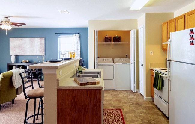 Photo - Reserve at Fox River Apartments