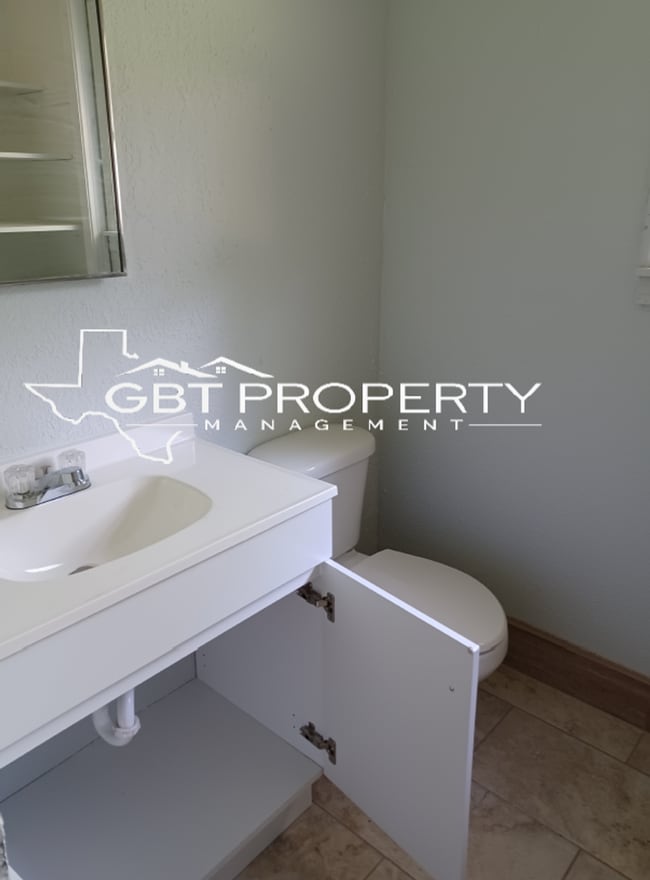 Photo - 308 N Dallas St Unidad A