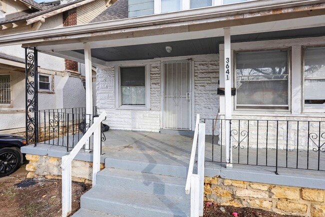 Photo - Beautiful 2 Bedroom 1 Bathroom house in Kansas City!