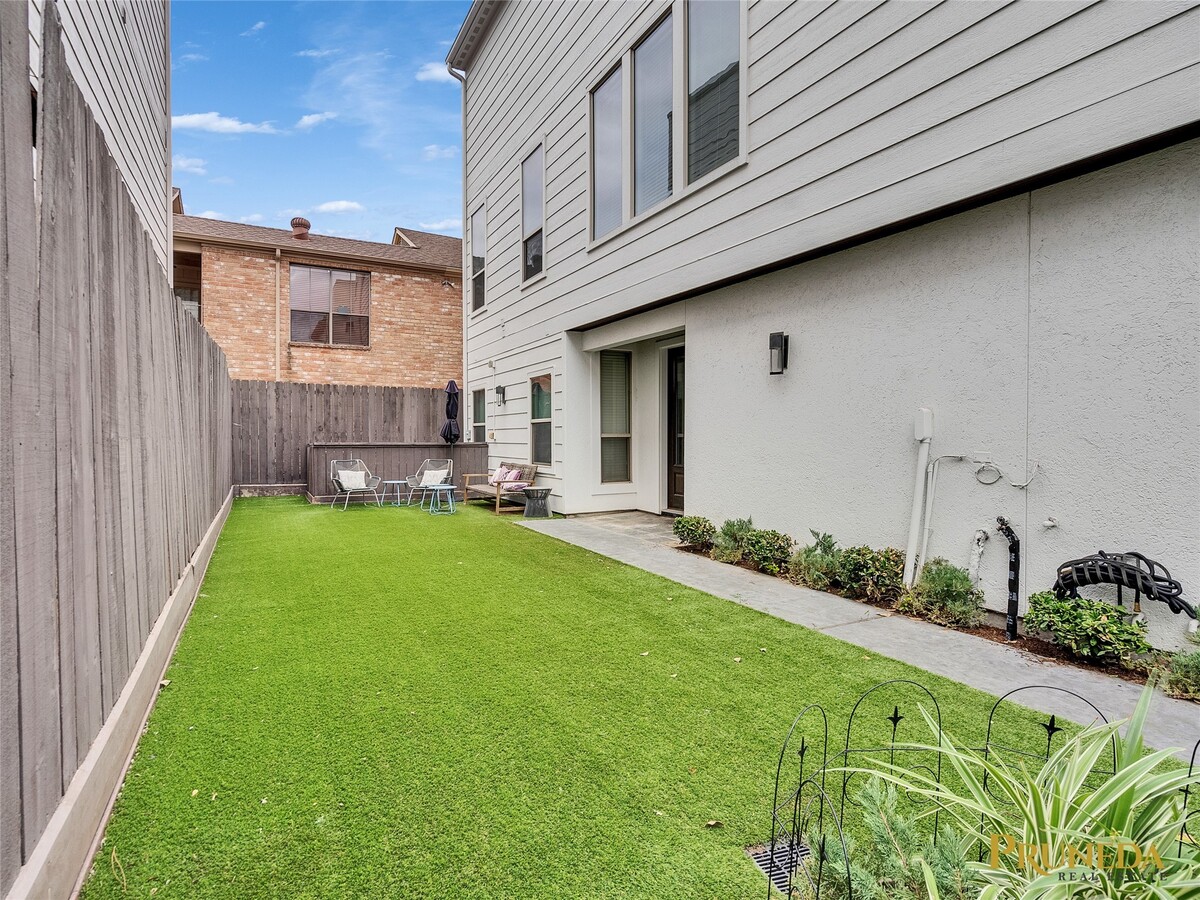 Photo - 6108 Potomac Enclave Dr