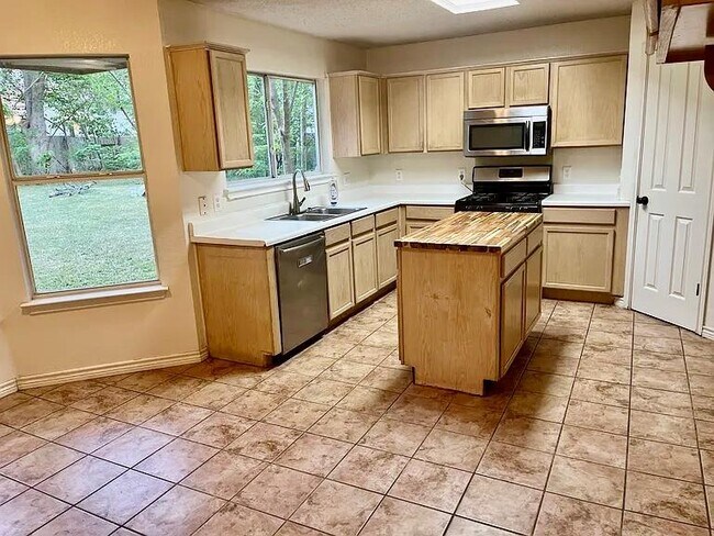 Photo - 2009 Mimosa Cove