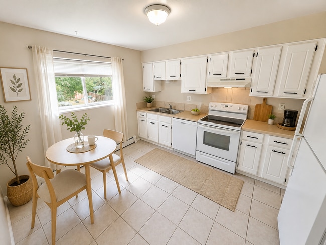 Photo - 2520 King St