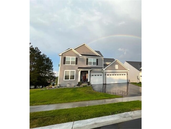 Building Photo - 5898 Urbandale Ct N