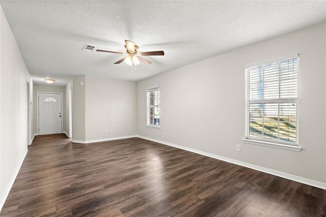 Photo - 5058 Jonesboro Rd Unit B-16