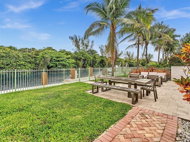 Photo - 2901 Hidden Harbour St