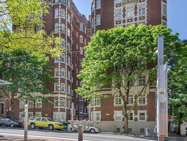 Photo - 1209 SW 6th Ave