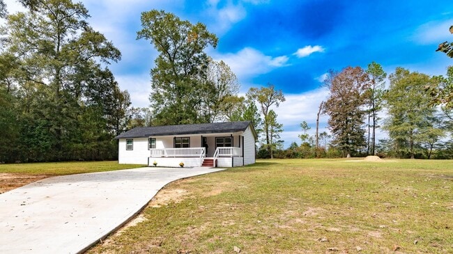 Building Photo - 2036 County Rd 3434N