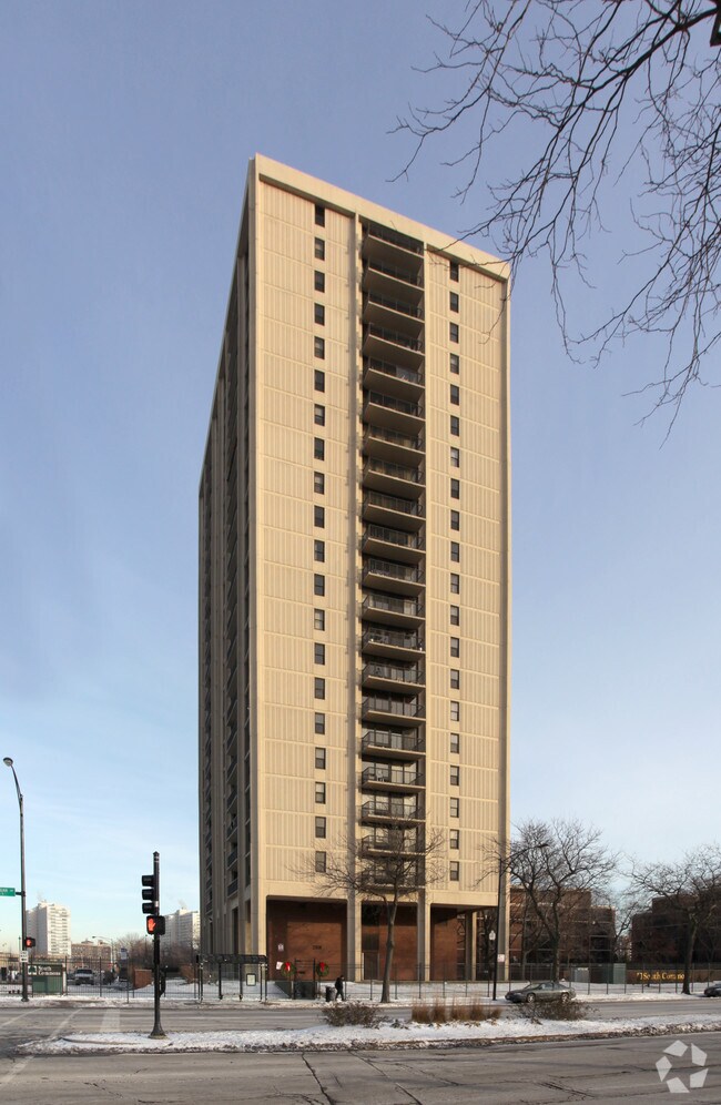 Photo - South Commons