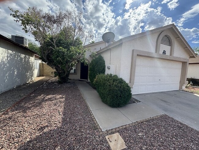 Photo - 7427 W Cherry Hills Dr