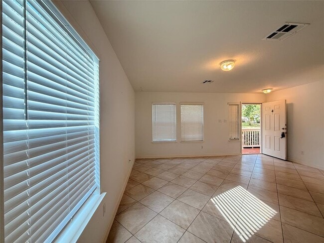 Photo - 1714 Lost Maples Loop