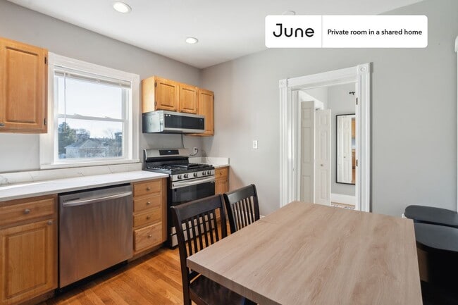 Photo - Room in Shared 4 bed/1.5 bath home Unit C