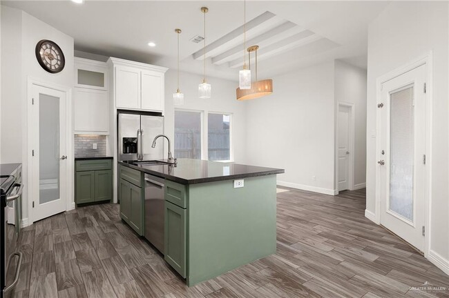 Photo - 13 Garden Ridge Ave