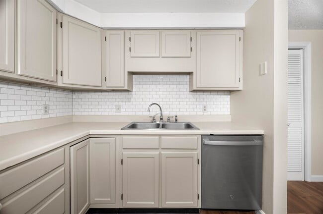 Photo - 50 Brookside Dr Unit A7