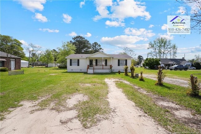 Photo - 101 1st St