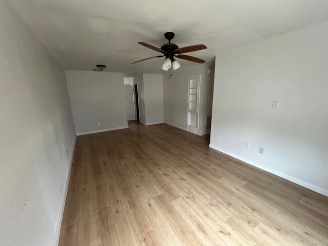 Photo - 3907 Cinnamon Cove Dr
