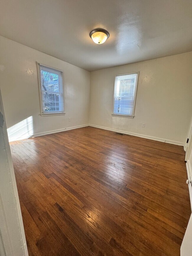 Photo - AVAILABLE FEBRUARY 2026 TILL JULY 2026