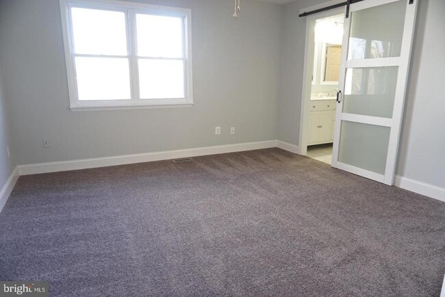 Photo - 295 Overleaf Ct