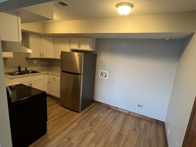 Photo - 705 Hall St Unit 8