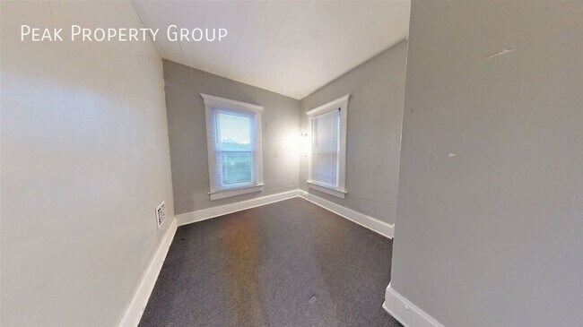 Photo - 2166 Indianola Ave Unit 2166 Indianola Ave