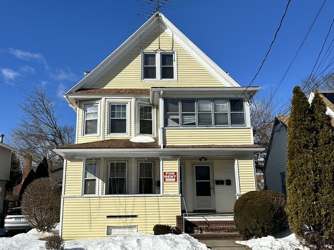 Photo - 257 Clover St Unit 2nd Floor