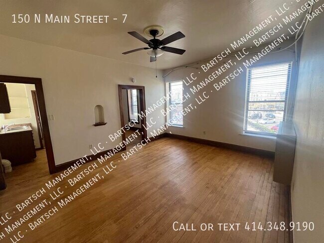 Photo - 150 N Main St Unit 7