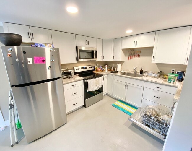 Photo - 127 Station Rd Unit #3