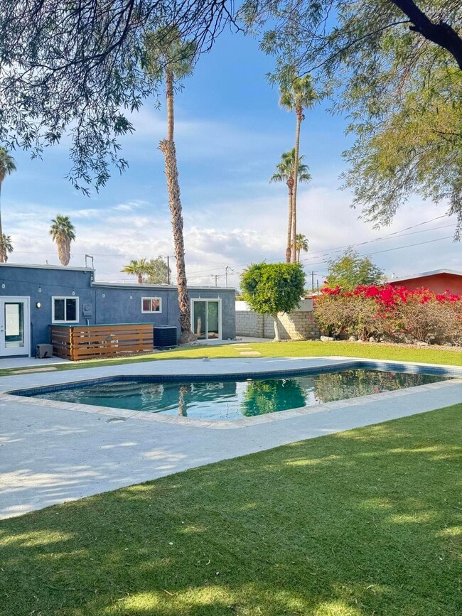 Photo - 30620 Pauline Ave