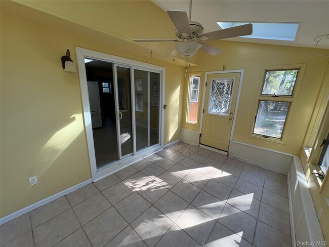 Photo - 192 Woodland Dr