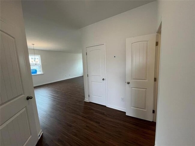 Photo - 140 Windover Wy