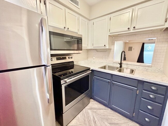 Photo - Gorgeous Condo in Willoughby Beach