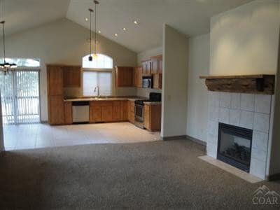 Photo - Well designed Craftsman home in Oakview
