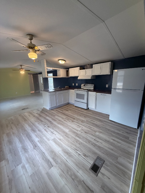 Photo - 16 Jockey St