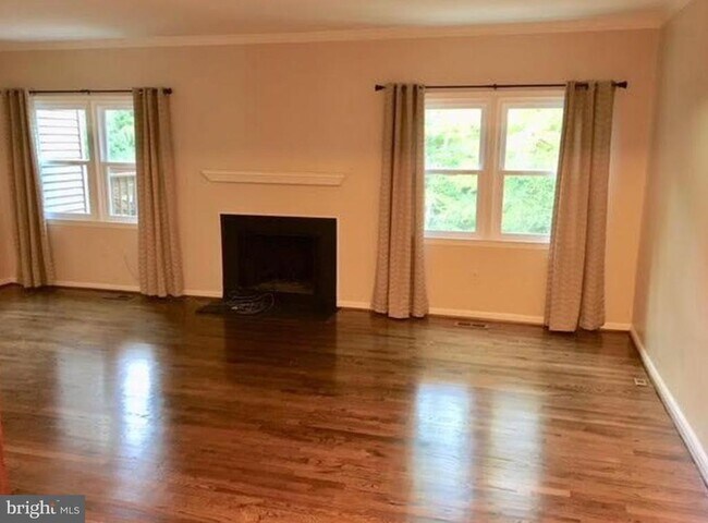 Photo - 4002 Championship Dr