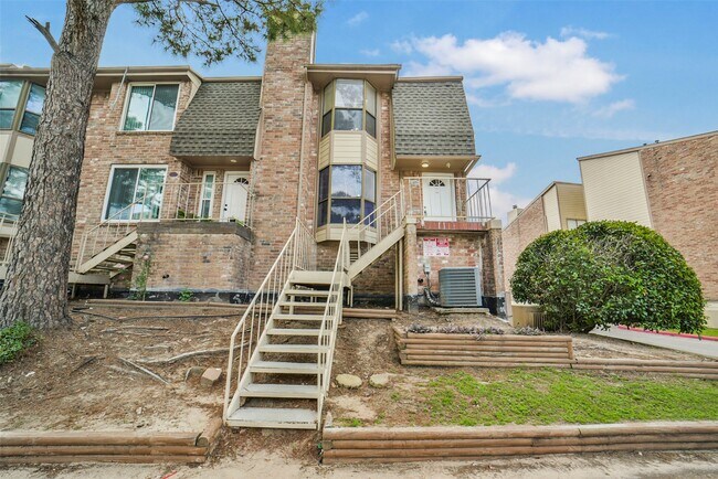 Photo - 2019 Place Rebecca Ln Unit G1