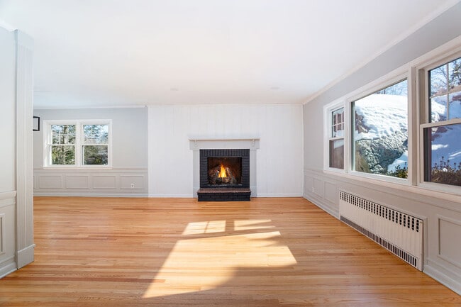 Photo - 198 Valley Rd