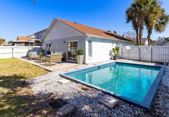 Photo - 3383 Hamlet Loop