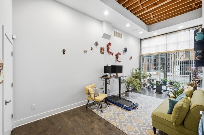 Photo - 408 Scott St