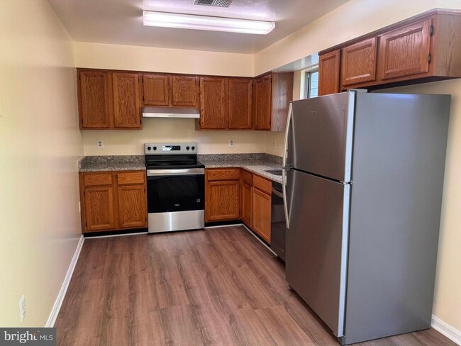 Photo - 14803 McKnew Rd