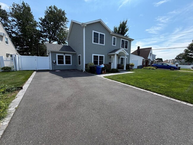 27 Shepherd Ln