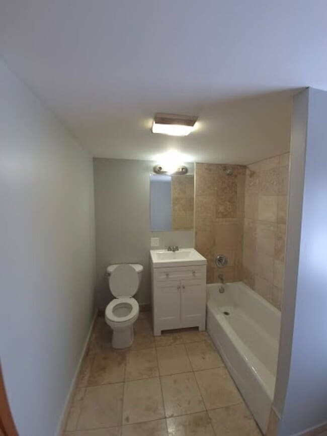 Photo - 4152 W Lake St