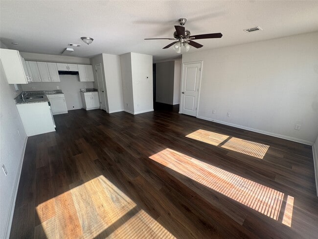 Photo - 15724 Del Norte Dr