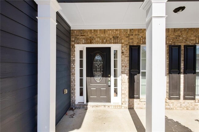 Photo - 34 Persian Ivy Way