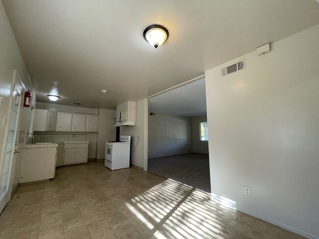Photo - Charming 3-Bedroom Home with Bonus Room an...