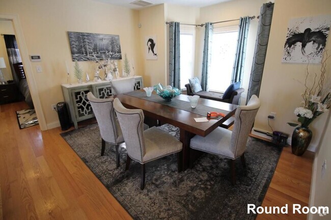 Building Photo - 50 Carleton St Unit n/a Rental