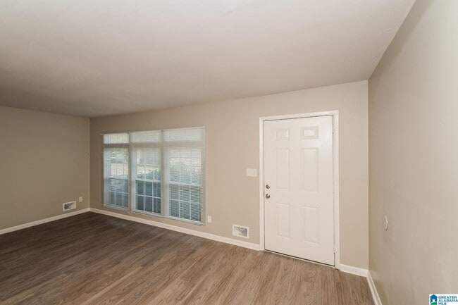 Photo - 2421 Etowah St