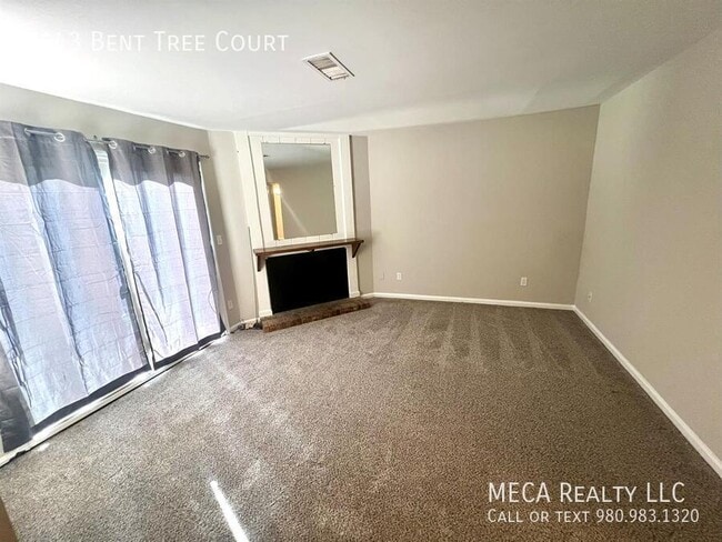 Photo - 6143 Bent Tree Ct