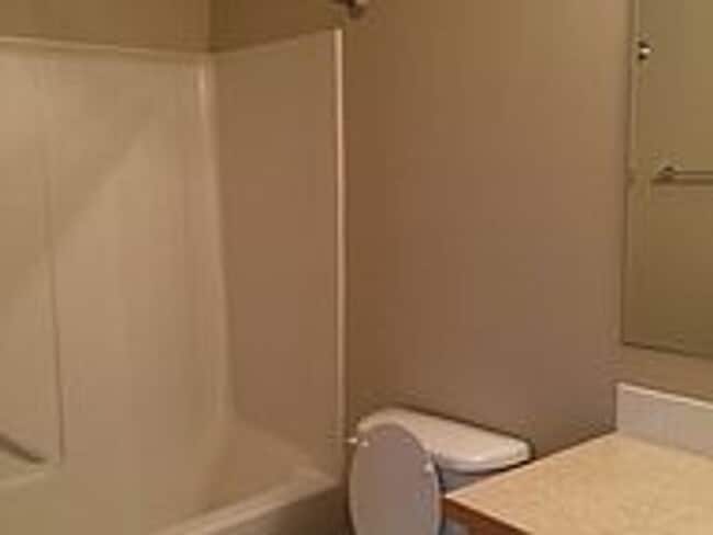 Photo - Comfort Meets Convenience in the Heart of Pullman