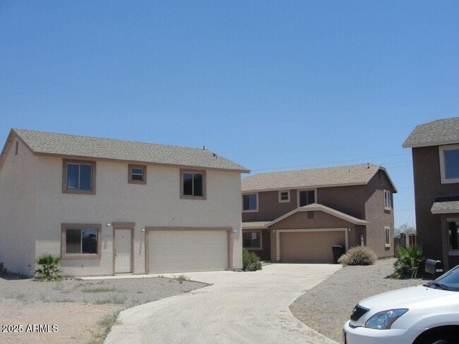 Photo - 1167 N Main St Casa
